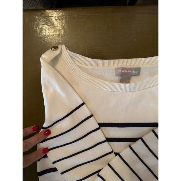 Banana Republic Women's White Blue Stripe Pattern cotton Sweater Size Small - Picture 5 of 8